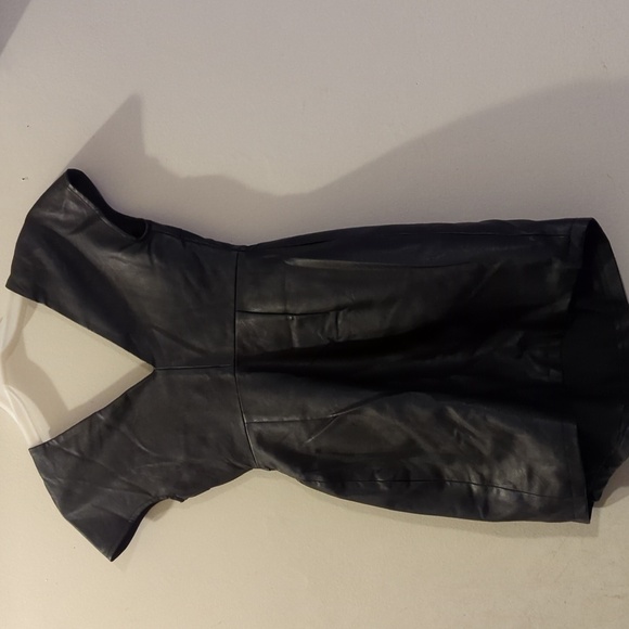 TopShop BLACK VEGAN LEATHER Mini WRAP DRESS - Picture 7 of 10